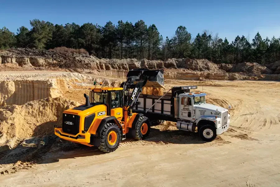 Изображение производителя: JCB 437