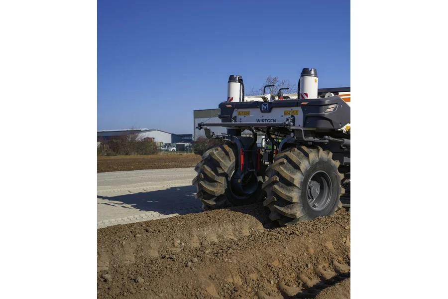 Техника серии: Wirtgen WR 240 X